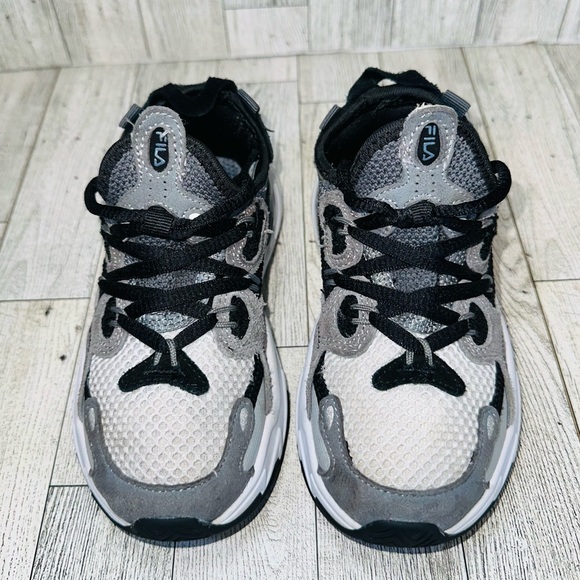 FILA Ray Tracer Evo 2 GS Boys Shoes Size 12✨ - Picture 5 of 13